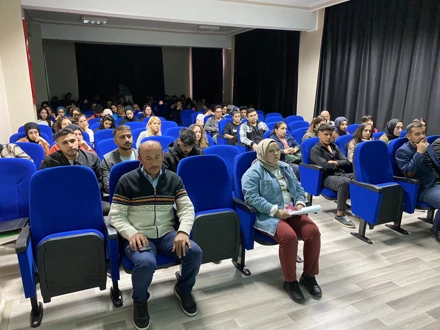 İlçe Toplum Sağlığı Merkezi Tarafından "Anne Sütü,Dünya Hepatit Günü,Kuduz,Obezite,Dijital Bağımlılık Eğitimi" Verildi